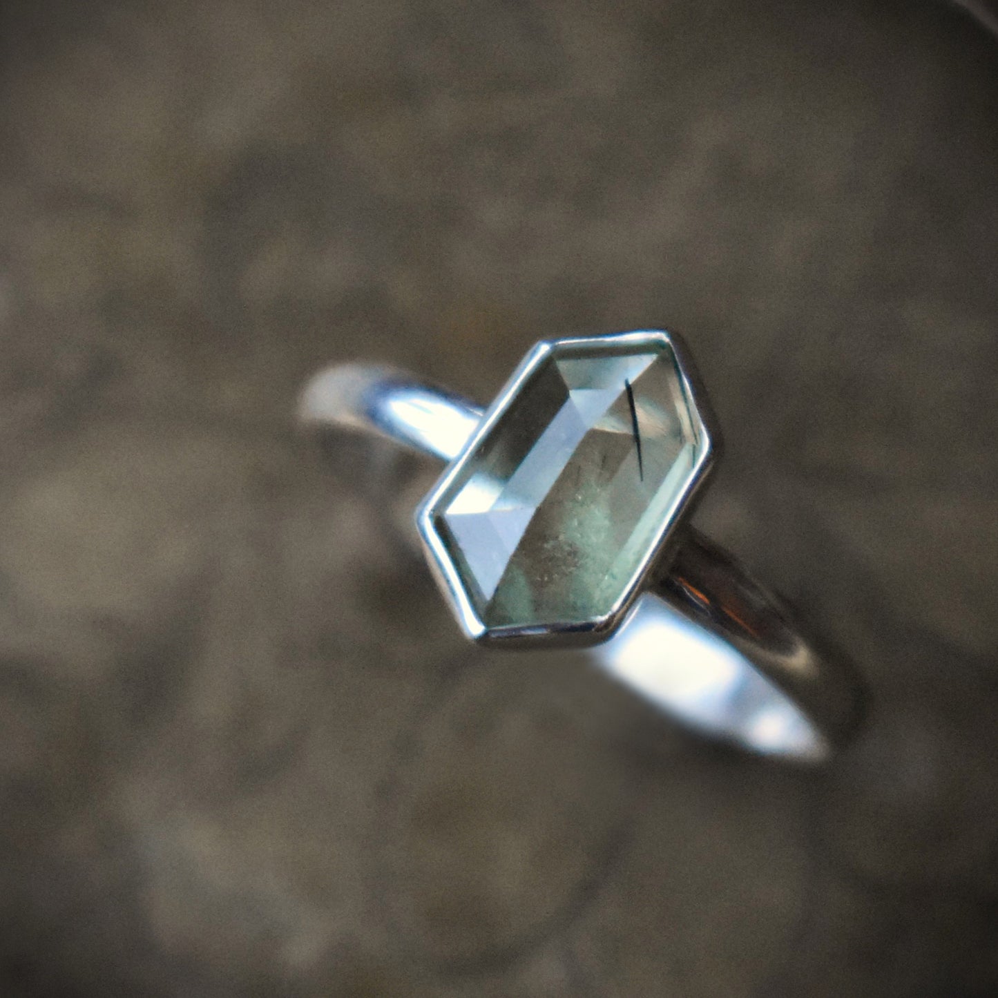 Faceted Peridot with Ludwigite Ring - size 7.25