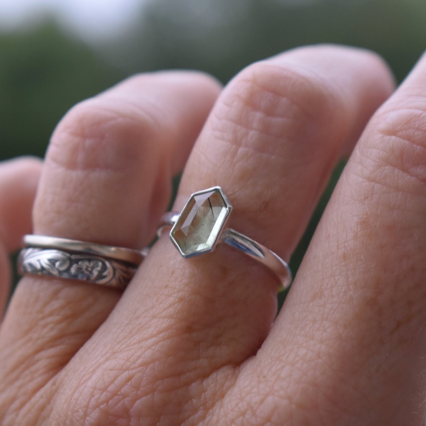 Faceted Peridot with Ludwigite Ring - size 7.25