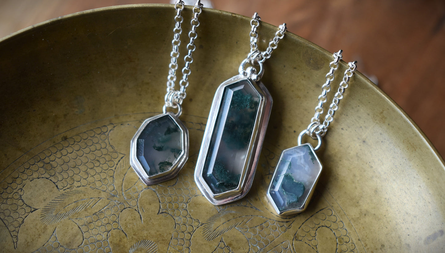 Stepped Hexagon Elongated Moss Agate Necklace