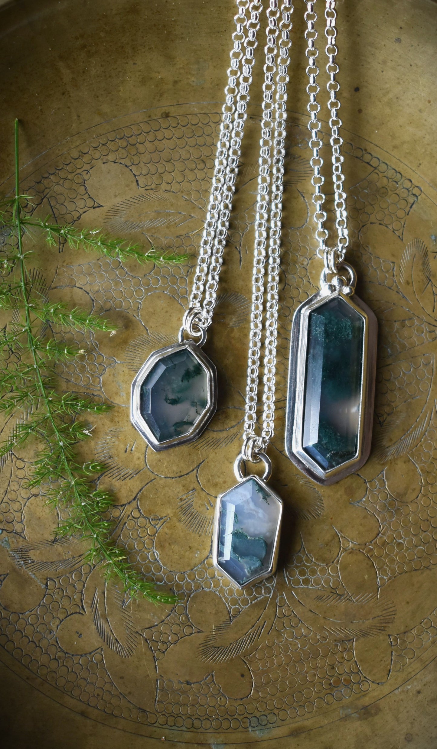 Stepped Hexagon Elongated Moss Agate Necklace
