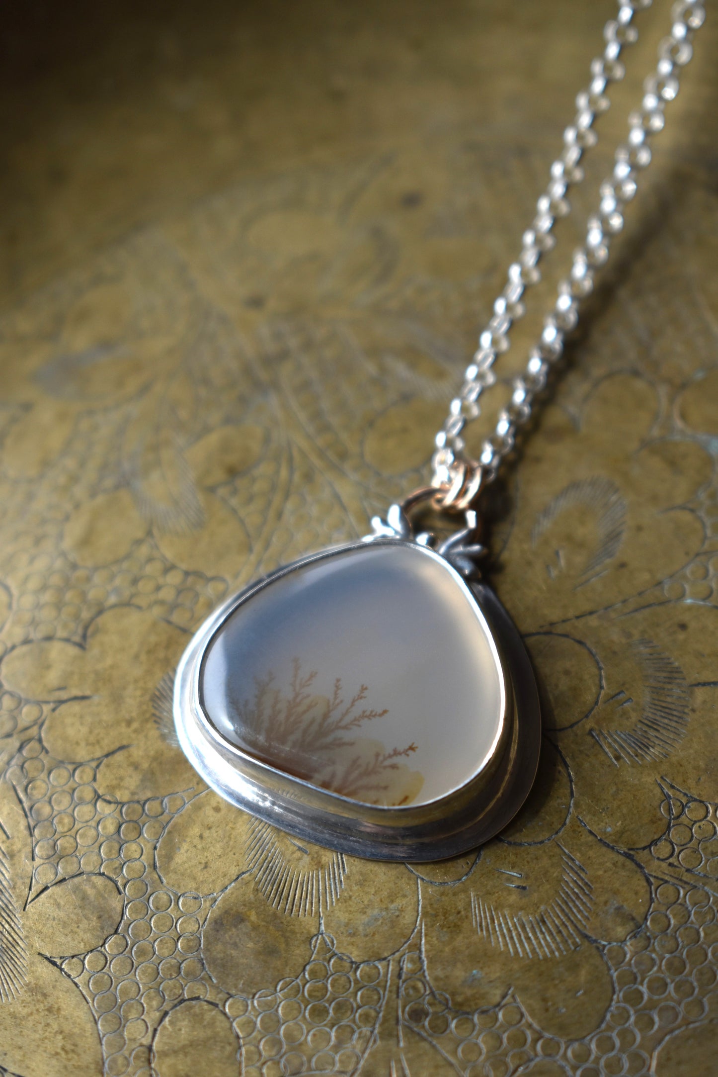 Dendritic Agate Necklace - Floral Vine