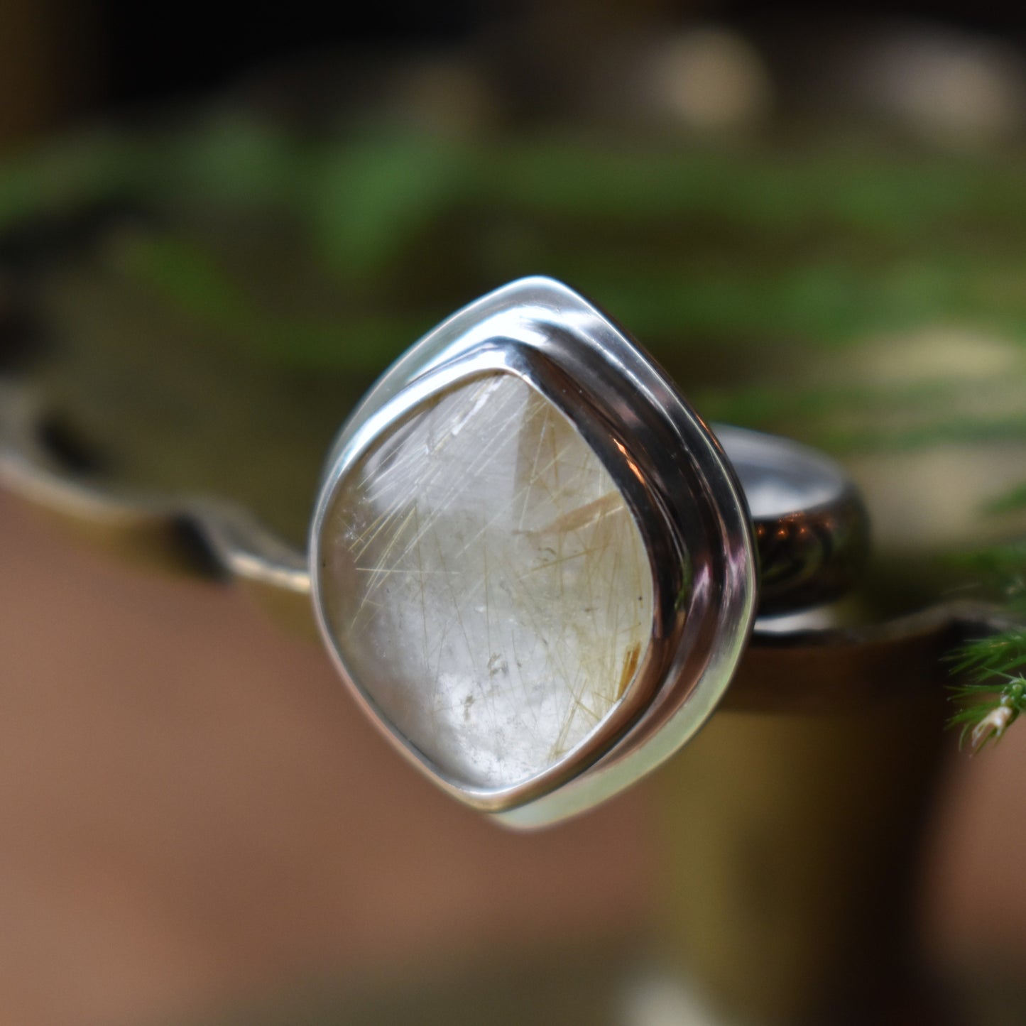 Golden Rutile Quartz Ring - Size 6.5