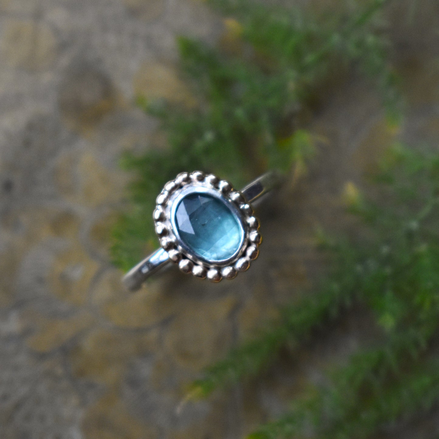 Aqua Blue Kyanite Ring - size 7.5
