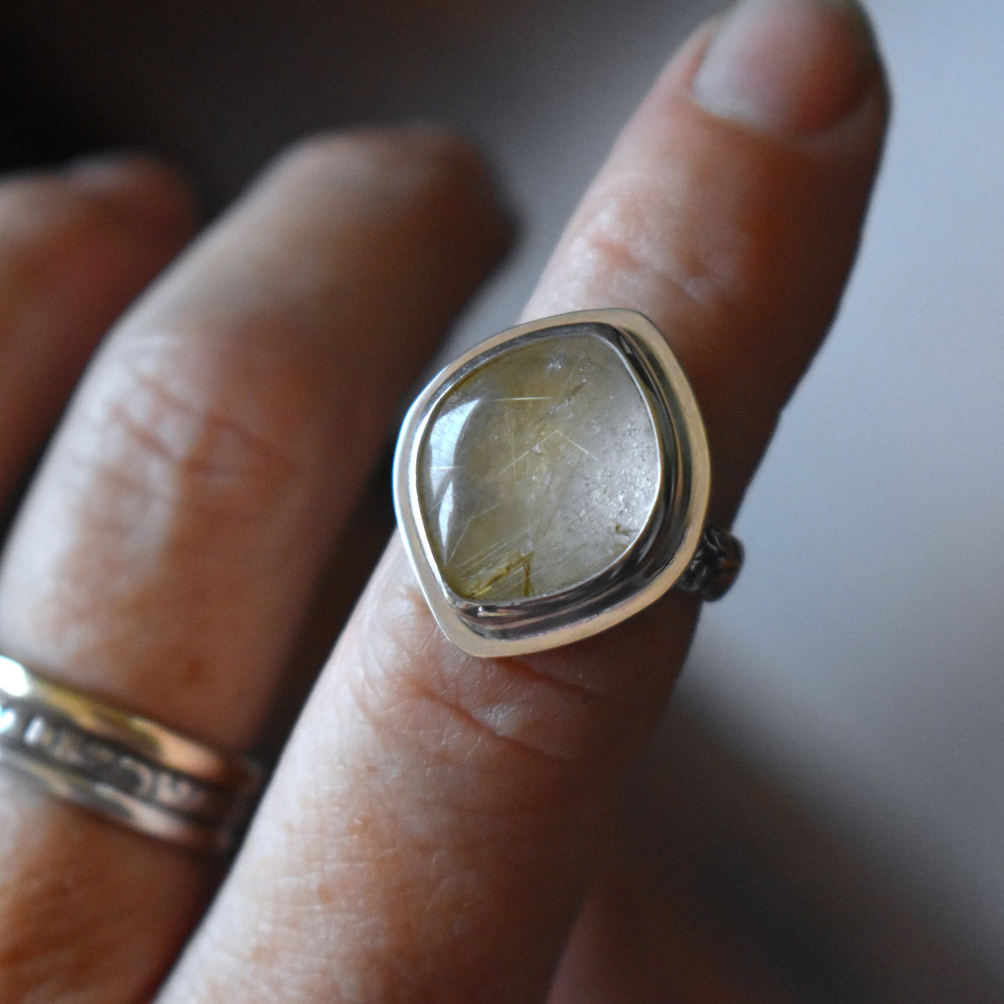 Golden Rutile Quartz Ring - Size 6.5