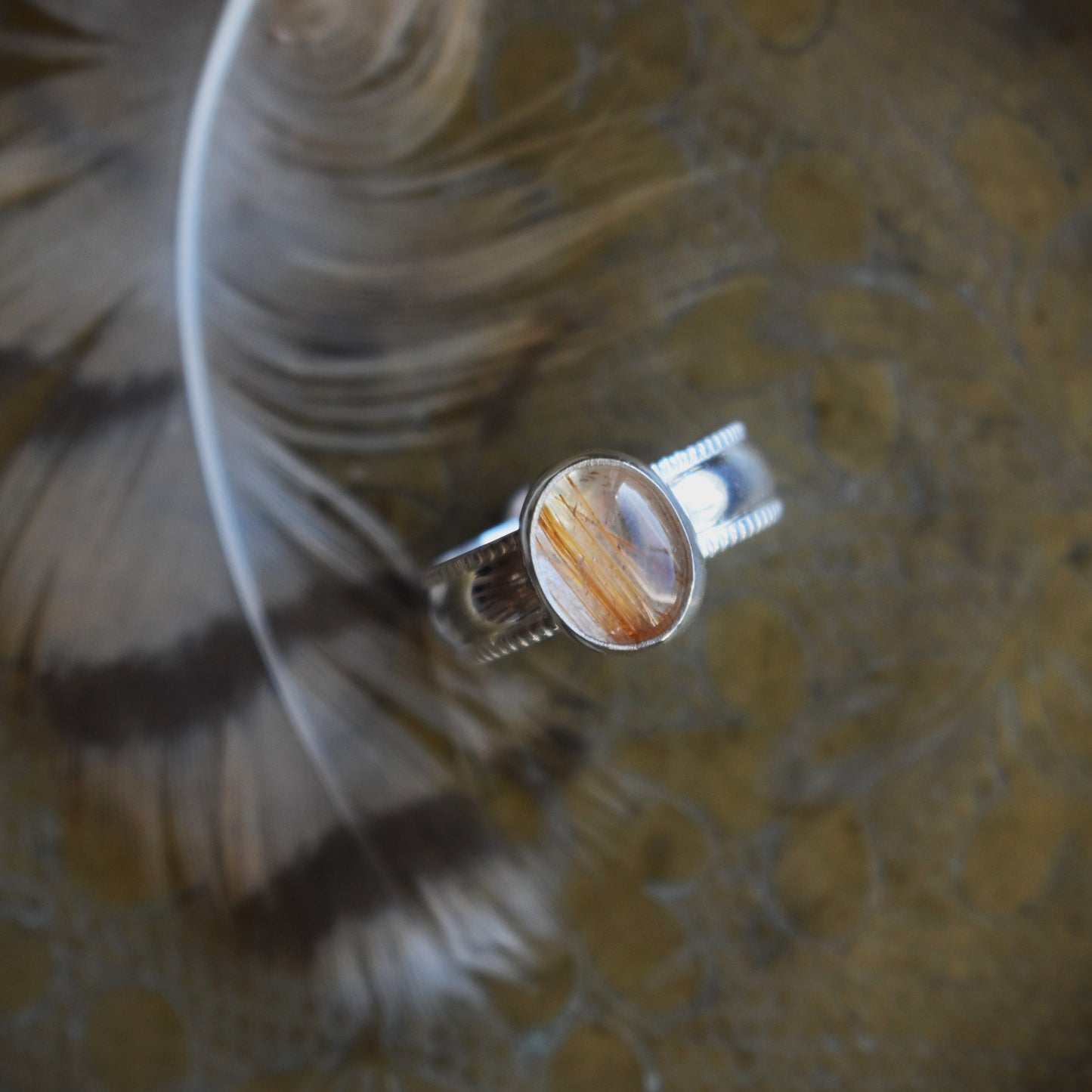 Golden Copper Rutile Quartz Wide Band Ring - size 6.5