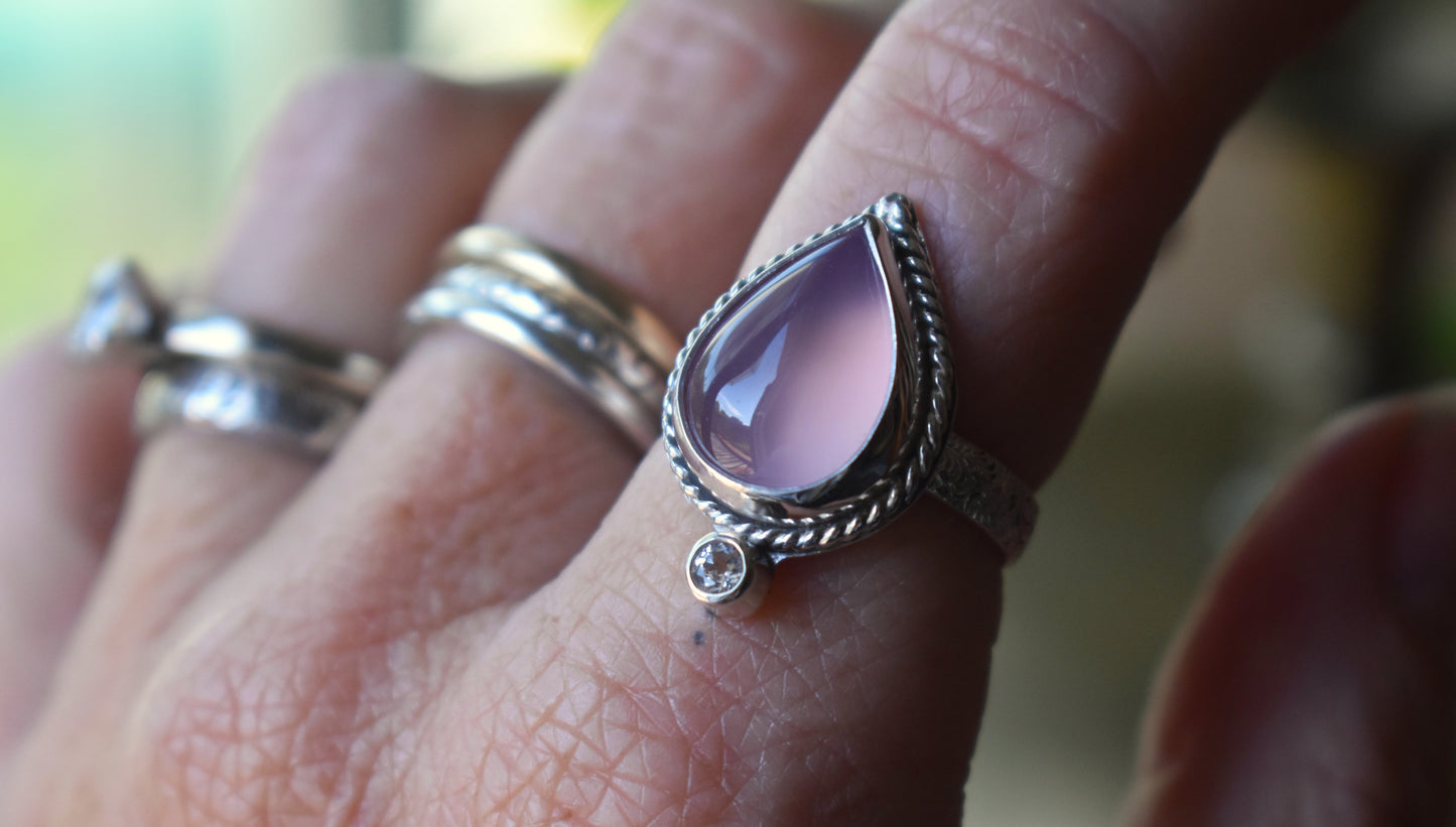 Lilac Chalcedony & White Topaz Double Stone Ring - size 7.5