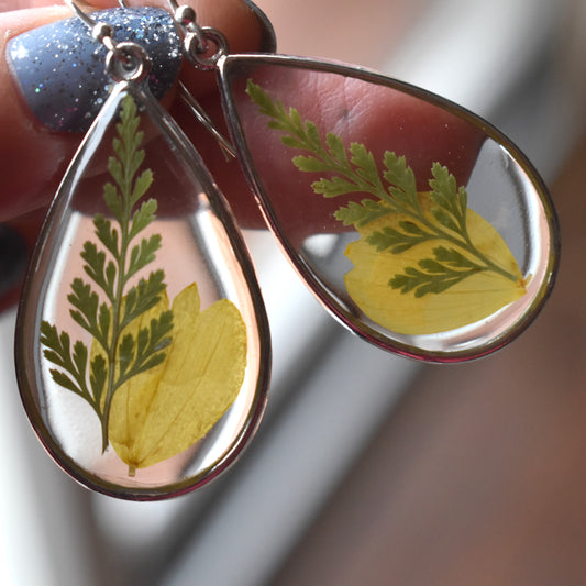 Botanical teardrops - yellow fern