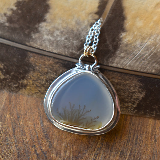Dendritic Agate Necklace - Floral Vine