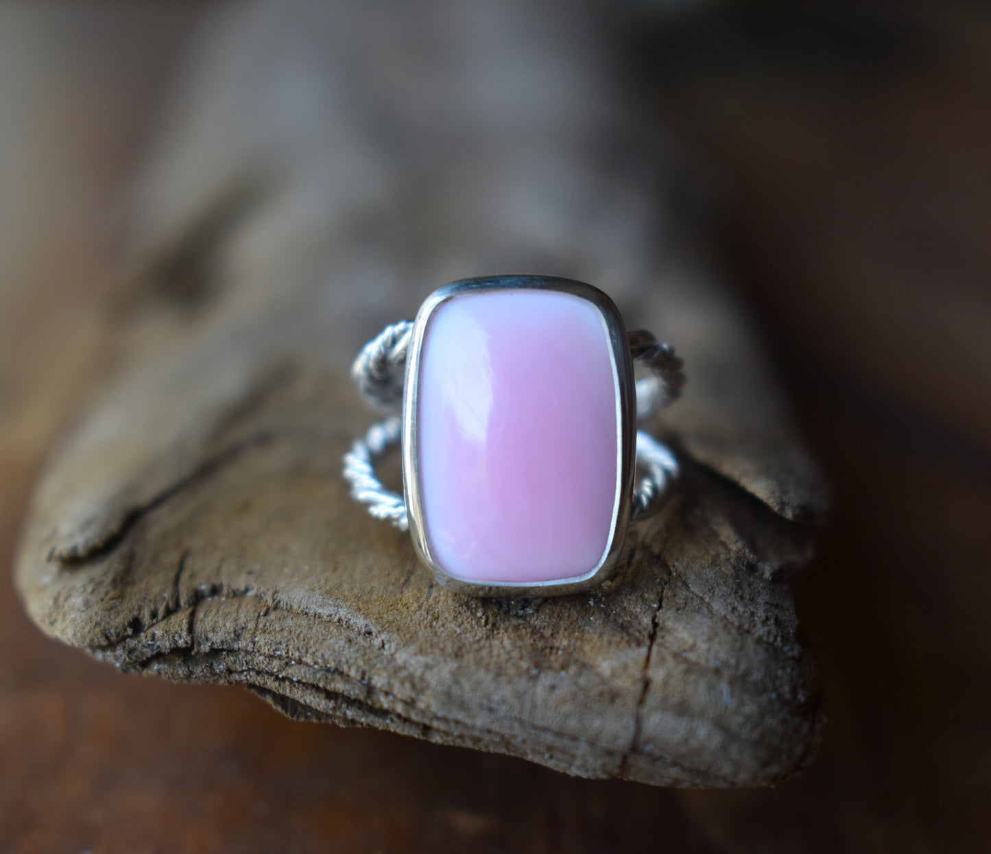 Pink Conch Shell Ring - Size 7